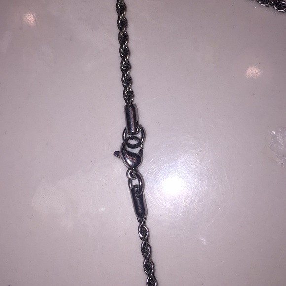 Silver Chain - Picture 3 of 4